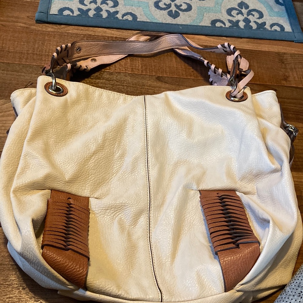 Jessica Simpson gorgeous beige handbag